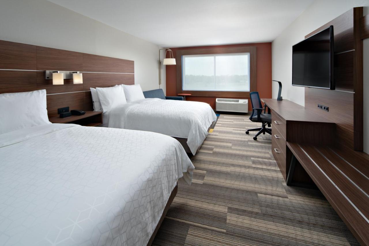 Holiday Inn Express & Suites - Elkhorn - Lake Geneva Area By Ihg Kültér fotó